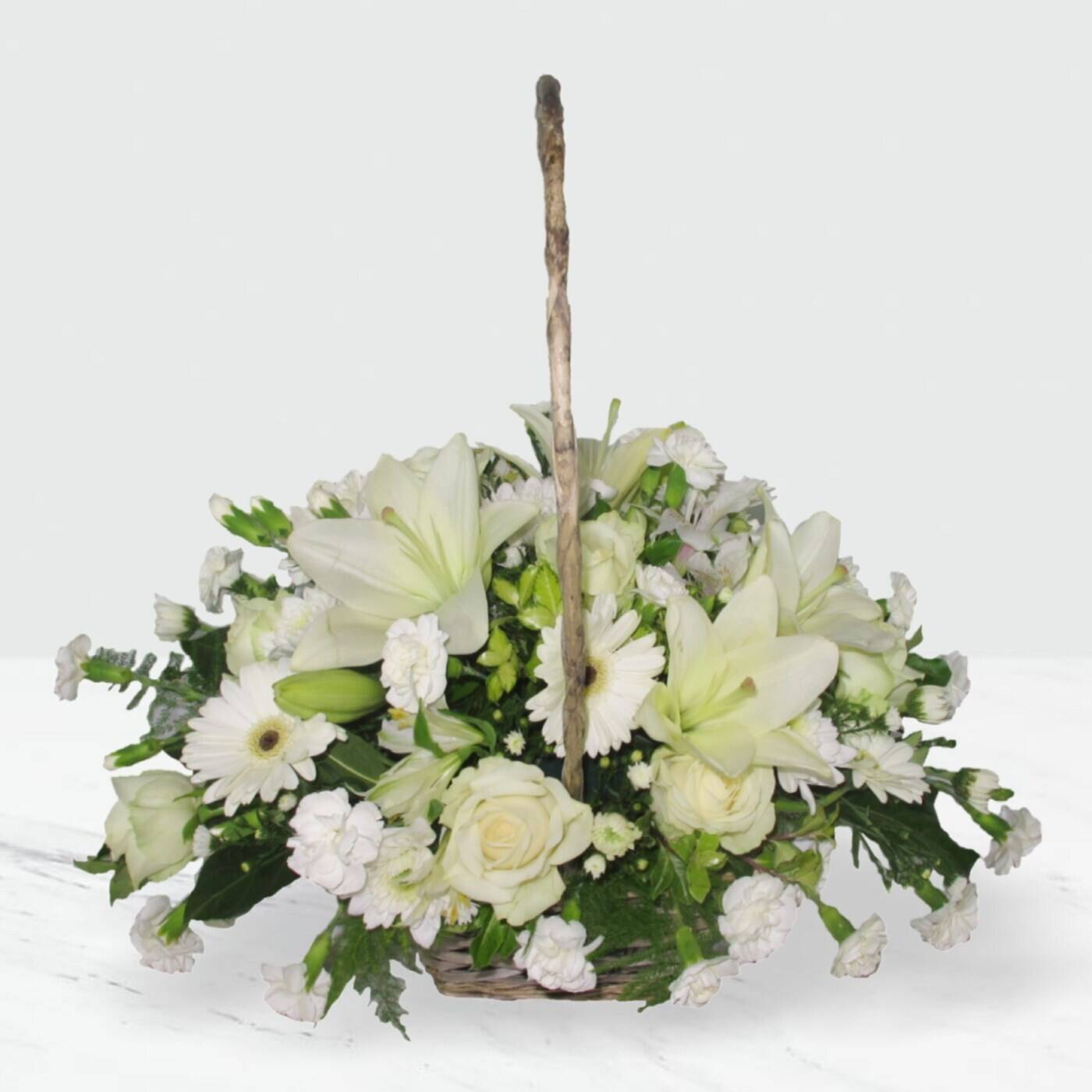 Blume, Blumen-Arrangement, Blumenstrauß, Rose, Florales Design, Blume, Blumen-Arrangement, Blumenstrauß, Rose, Florales Design, Blume, Blumen-Arrangement, Blumenstrauß, Rose, Florales Design, weiße Blumen, Blumenkorb, Lilien, Rosen, Grünzeug