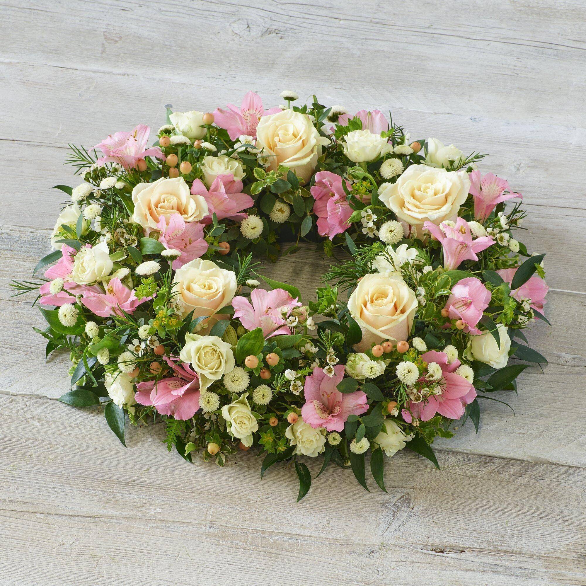 Blume, Rose, Blumen-Arrangement, Blumenstrauß, Florales Design, Blume, Rose, Blumen-Arrangement, Blumenstrauß, Florales Design, Blume, Rose, Blumen-Arrangement, Blumenstrauß, Florales Design