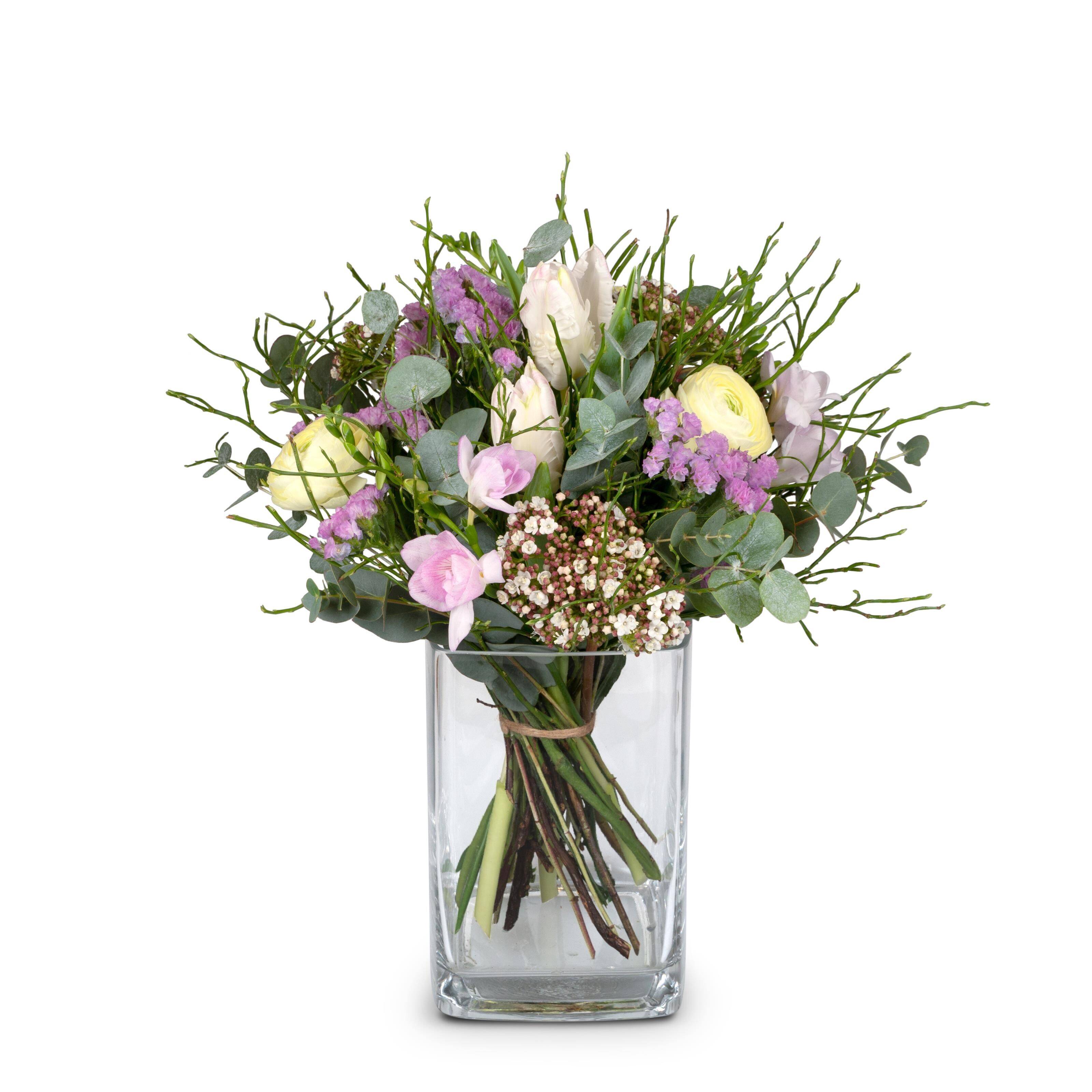 Fleurop Flower bouquet Tender Spring Greetings