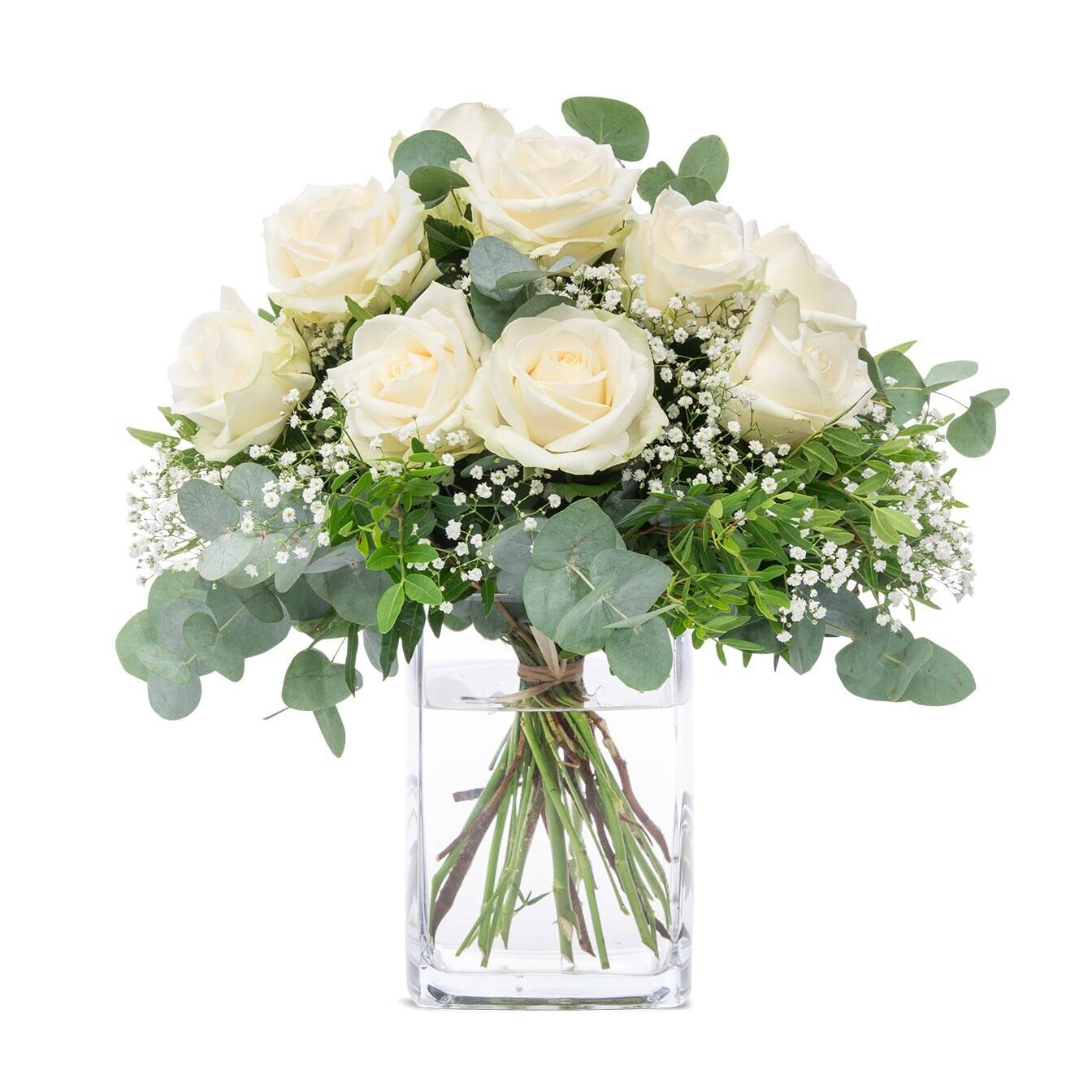 Blume, Blumen-Arrangement, Rose, Blumenstrauß, Florales Design, Blume, Blumen-Arrangement, Rose, Blumenstrauß, Florales Design, Blume, Blumen-Arrangement, Rose, Blumenstrauß, Florales Design, weiße rosen, Blumenstrauß,  Glassvase, Grünwerk, Baby‑Breathe