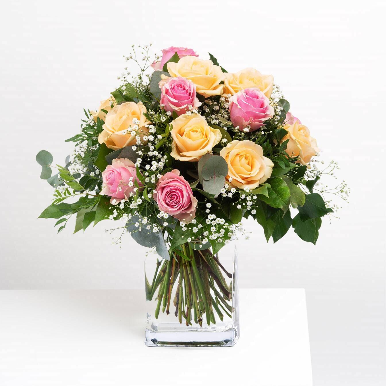 Blume, Blumen-Arrangement, Rose, Blumenstrauß, Florales Design, Blume, Blumen-Arrangement, Rose, Blumenstrauß, Florales Design, Blume, Blumen-Arrangement, Rose, Blumenstrauß, Florales Design, Blumenstrauß, Rosen, Pink, Pfirsich, Blumenarrangement