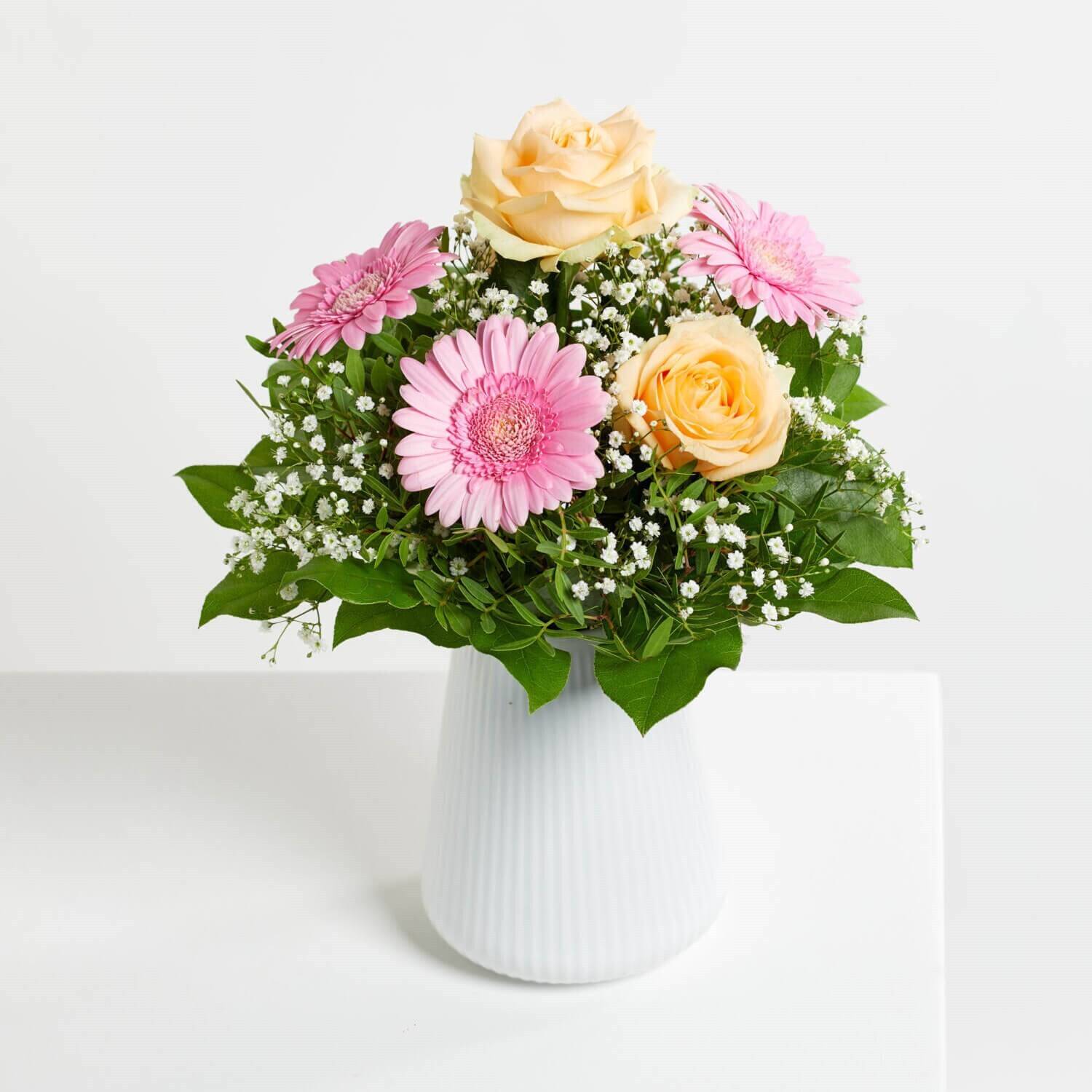Blume, Blumen-Arrangement, Blumenstrauß, Rose, Florales Design, Blume, Blumen-Arrangement, Blumenstrauß, Rose, Florales Design, Blume, Blumen-Arrangement, Blumenstrauß, Rose, Florales Design