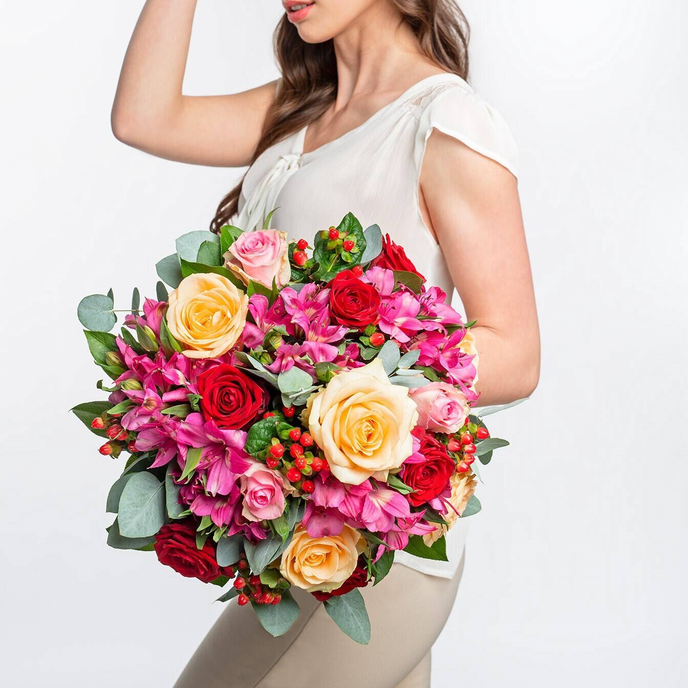 Blume, Blumen-Arrangement, Blumenstrauß, Florales Design, Rose, Blume, Blumen-Arrangement, Blumenstrauß, Florales Design, Rose, Blume, Blumen-Arrangement, Blumenstrauß, Florales Design, Rose, Blumenstrauß, Rosen, rosafarbener Strauß, Grünzeug, Anordnung