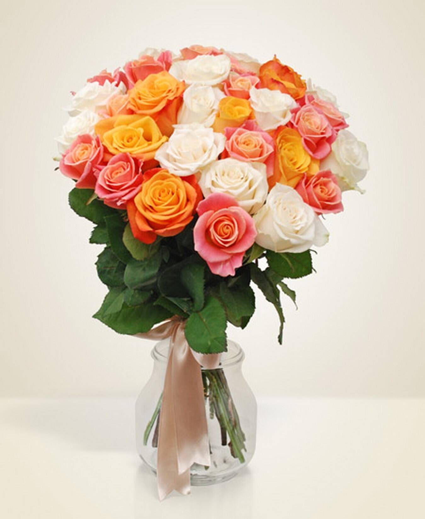 Blume, Blumen-Arrangement, Blumenstrauß, Rose, Florales Design, Blume, Blumen-Arrangement, Blumenstrauß, Rose, Florales Design, Blume, Blumen-Arrangement, Blumenstrauß, Rose, Florales Design, Blumenstrauß, Rosen, bunte Farben, Glassvase, Schleife