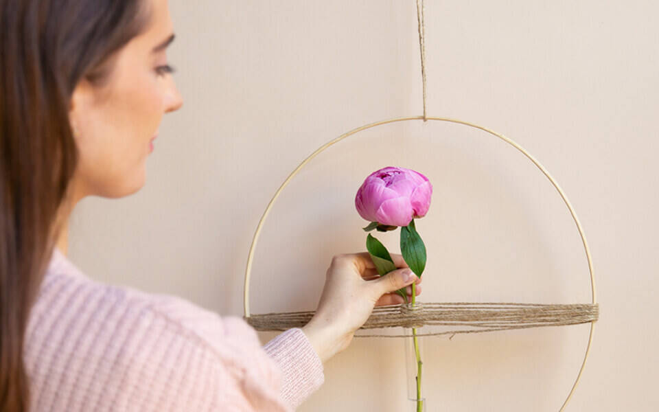 Blumendekoidee mit Pfingstrose