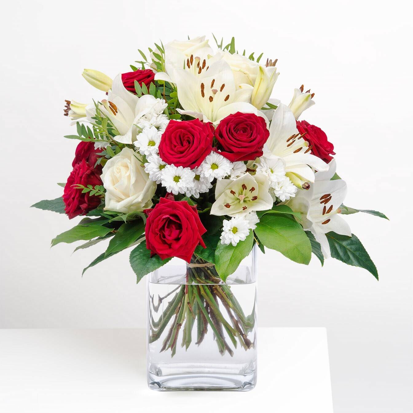 Blume, Blumen-Arrangement, Blumenstrauß, Rose, Florales Design, Blume, Blumen-Arrangement, Blumenstrauß, Rose, Florales Design, Blume, Blumen-Arrangement, Blumenstrauß, Rose, Florales Design, rosen, blumensträuße, weiße lilien, rote rosen, glasvase