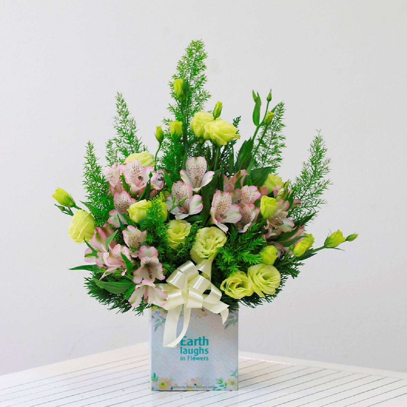 Blume, Blumen-Arrangement, Blumenstrauß, Grafiken, Florales Design, Blume, Blumen-Arrangement, Blumenstrauß, Grafiken, Florales Design, Blume, Blumen-Arrangement, Blumenstrauß, Grafiken, Florales Design