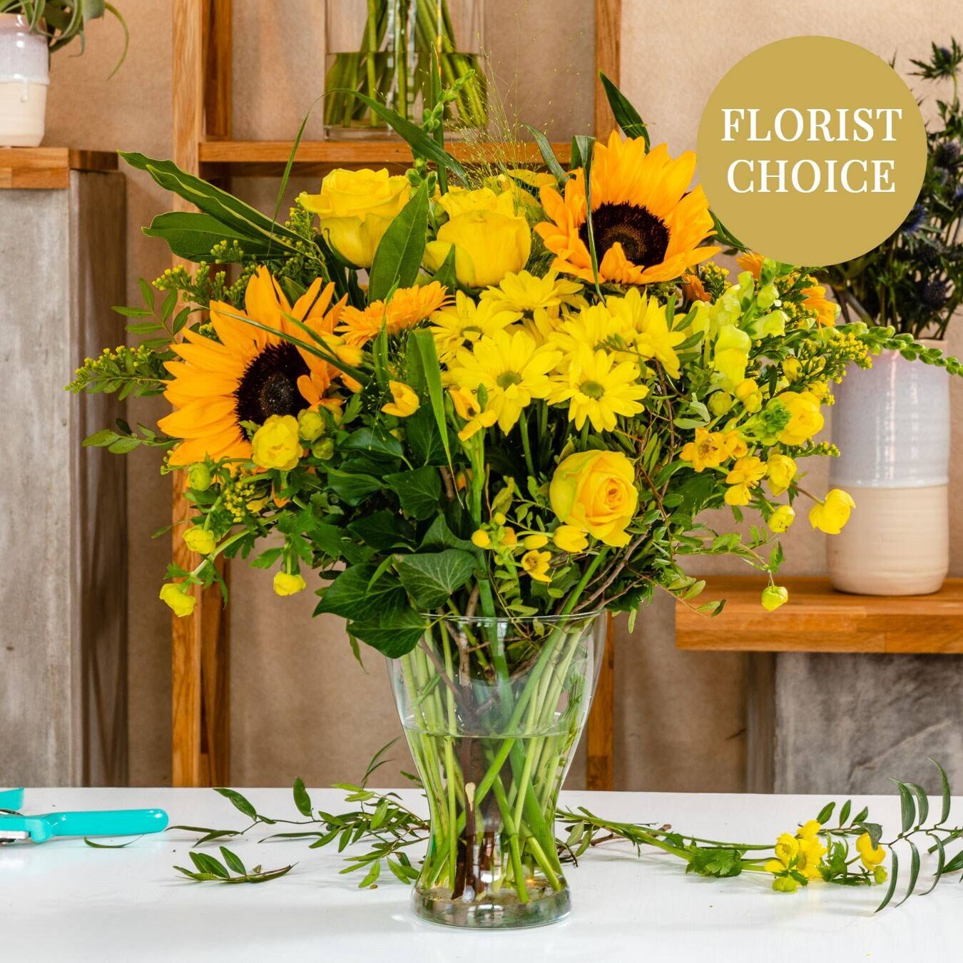 Blume, Blumen-Arrangement, Blumenstrauß, Florales Design, Sonnenblume, Blume, Blumen-Arrangement, Blumenstrauß, Florales Design, Sonnenblume, Blume, Blumen-Arrangement, Blumenstrauß, Florales Design, Sonnenblume