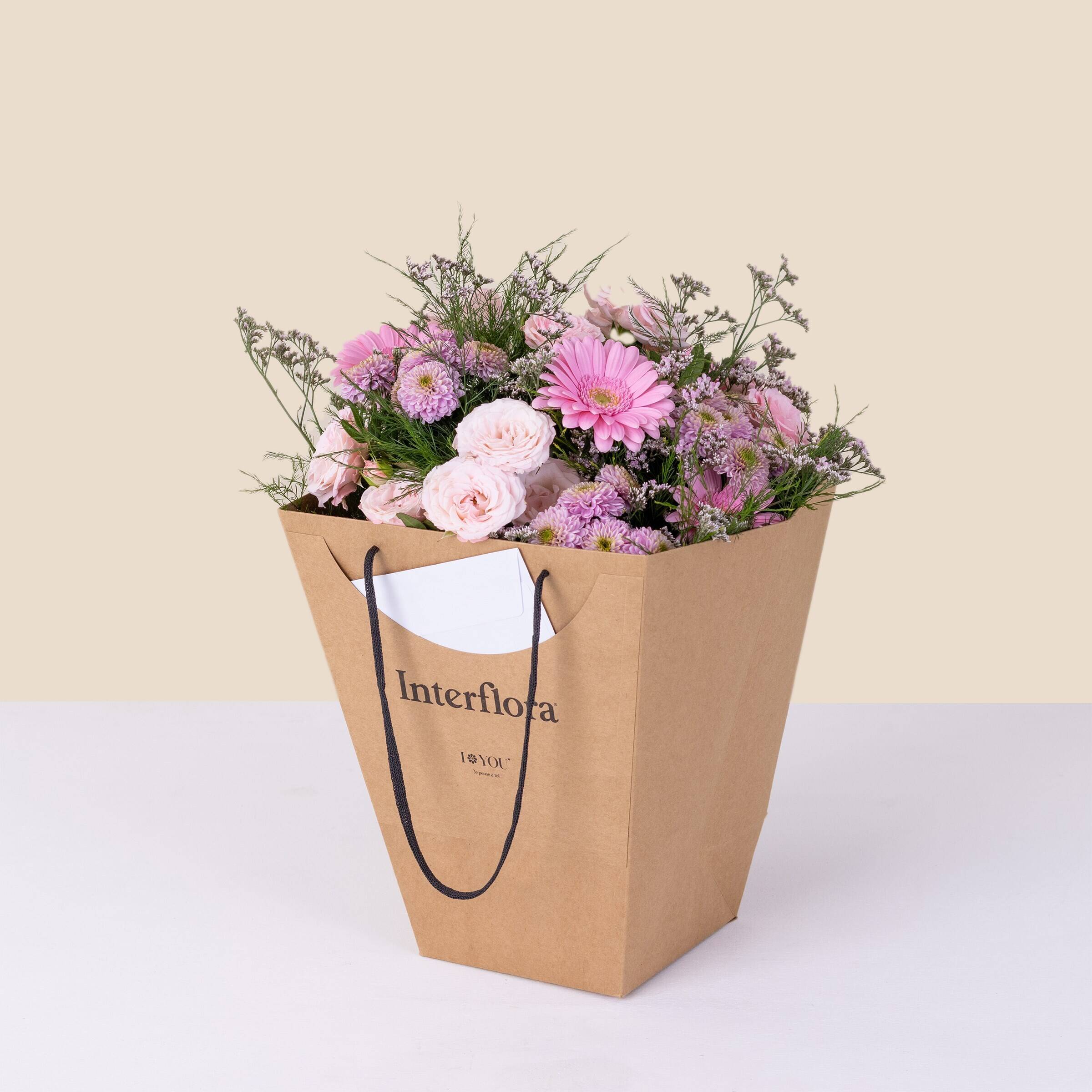 Blume, Blumen-Arrangement, Pflanze, Blumenstrauß, Topfpflanze, Blume, Blumen-Arrangement, Pflanze, Blumenstrauß, Topfpflanze, Blume, Blumen-Arrangement, Pflanze, Blumenstrauß, Topfpflanze, Blumenstrauß, rosafarbene Blumen, Gerbera, Rose, Papiertasche