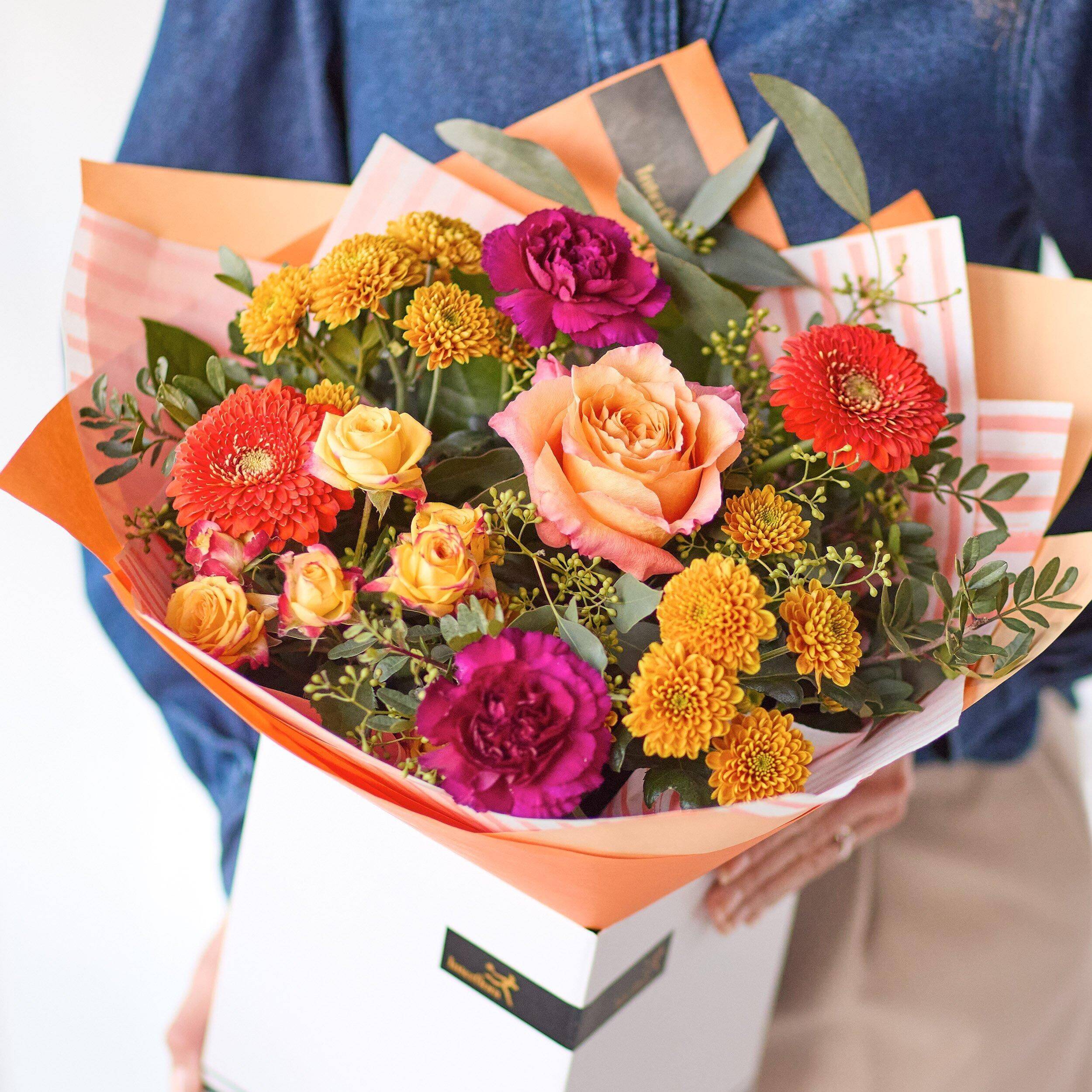 blumenstrauß, orangefarbener strauß, rose, gerbera, pfingstrose, blumen, blumenstrauß, rose, gerbera, orange-gelb, Blumenstrauß, Orange, Pink Rose, Gelbe Chrysanthemen, Grünes Laub