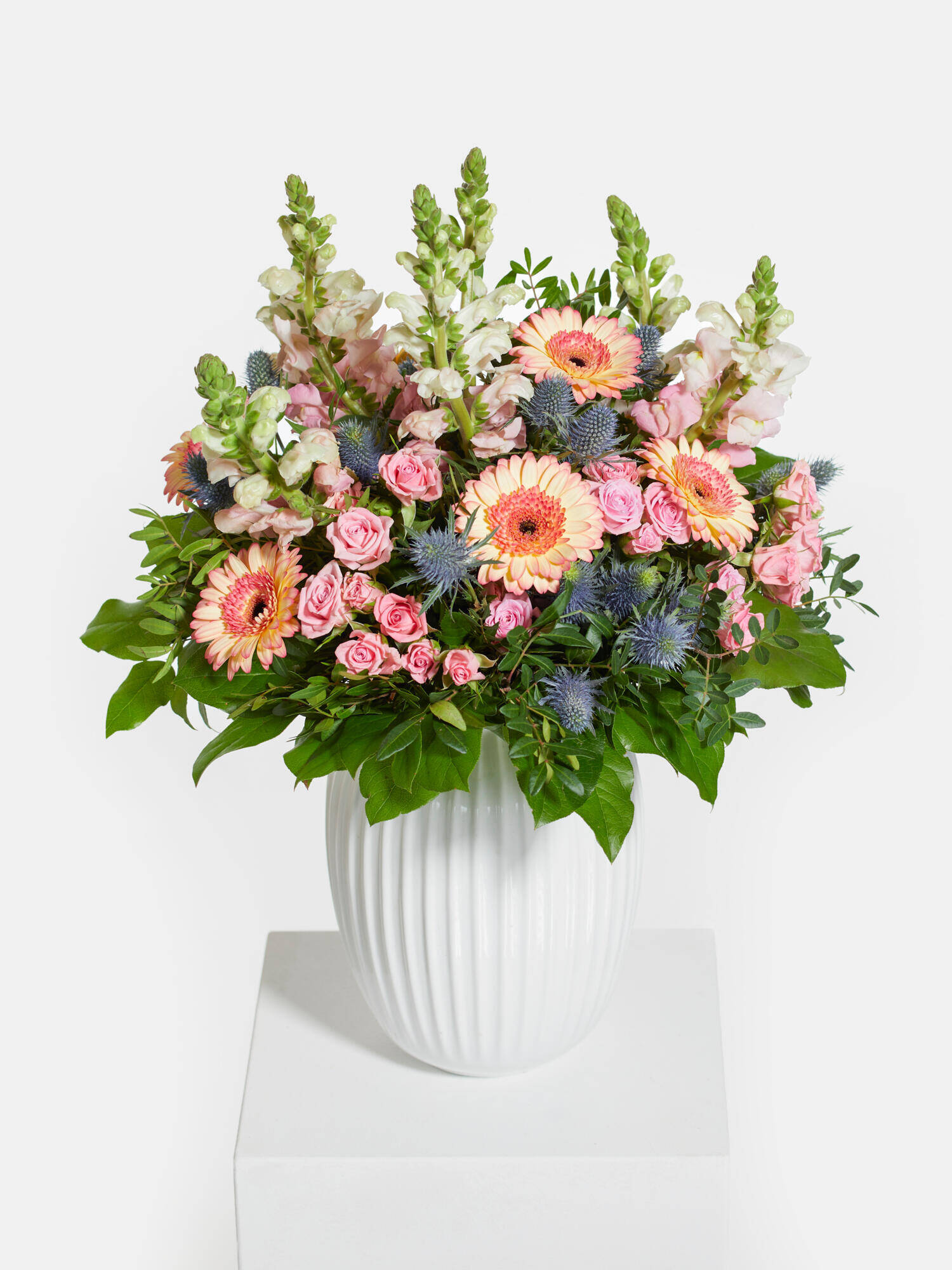 Flower Rain - Main Colors: APRICOT, BLUE, ROSE - Main Flowers: GERBERA, ROSES