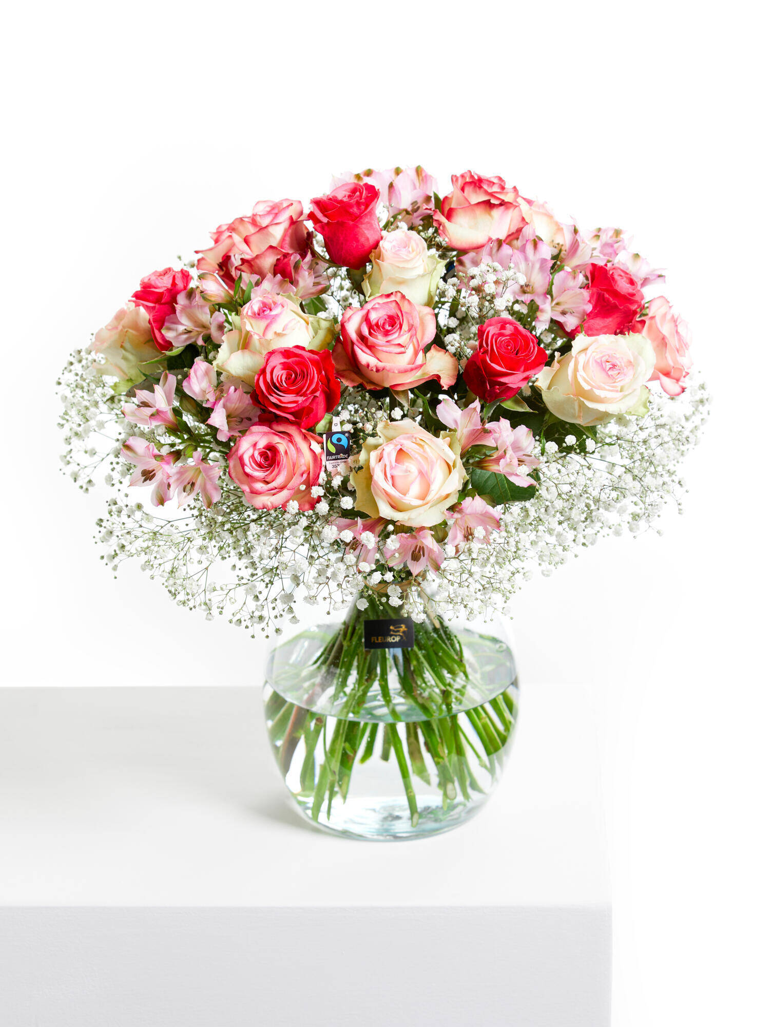 Fairy Dust - Main Colors: PINK, RED, ROSE - Main Flowers: ALSTROEMERIA, ROSES