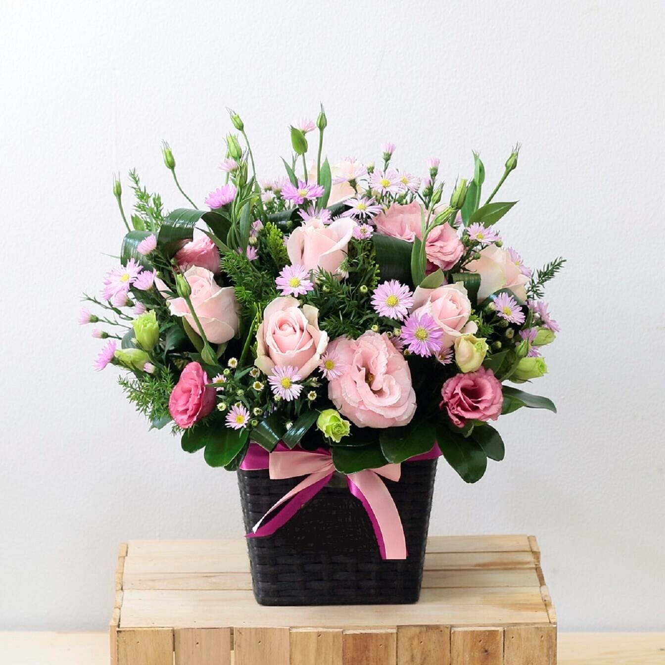 Blume, Blumen-Arrangement, Blumenstrauß, Rose, Florales Design, Blume, Blumen-Arrangement, Blumenstrauß, Rose, Florales Design, Blume, Blumen-Arrangement, Blumenstrauß, Rose, Florales Design