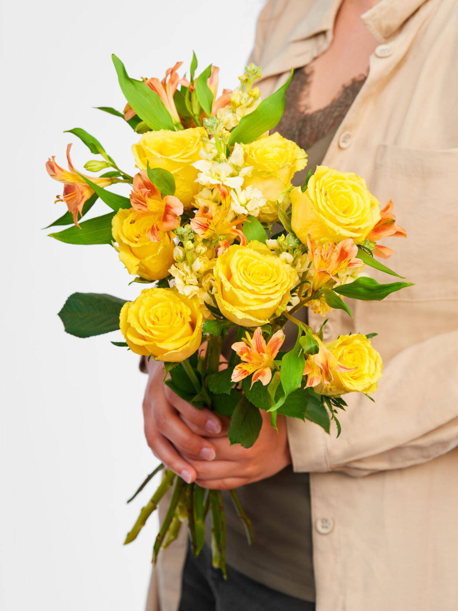 You're My Sunshine - Hauptblüte: Alstromerien, Levkojen, Rosen - Hauptfarbe: Gelb, Orange