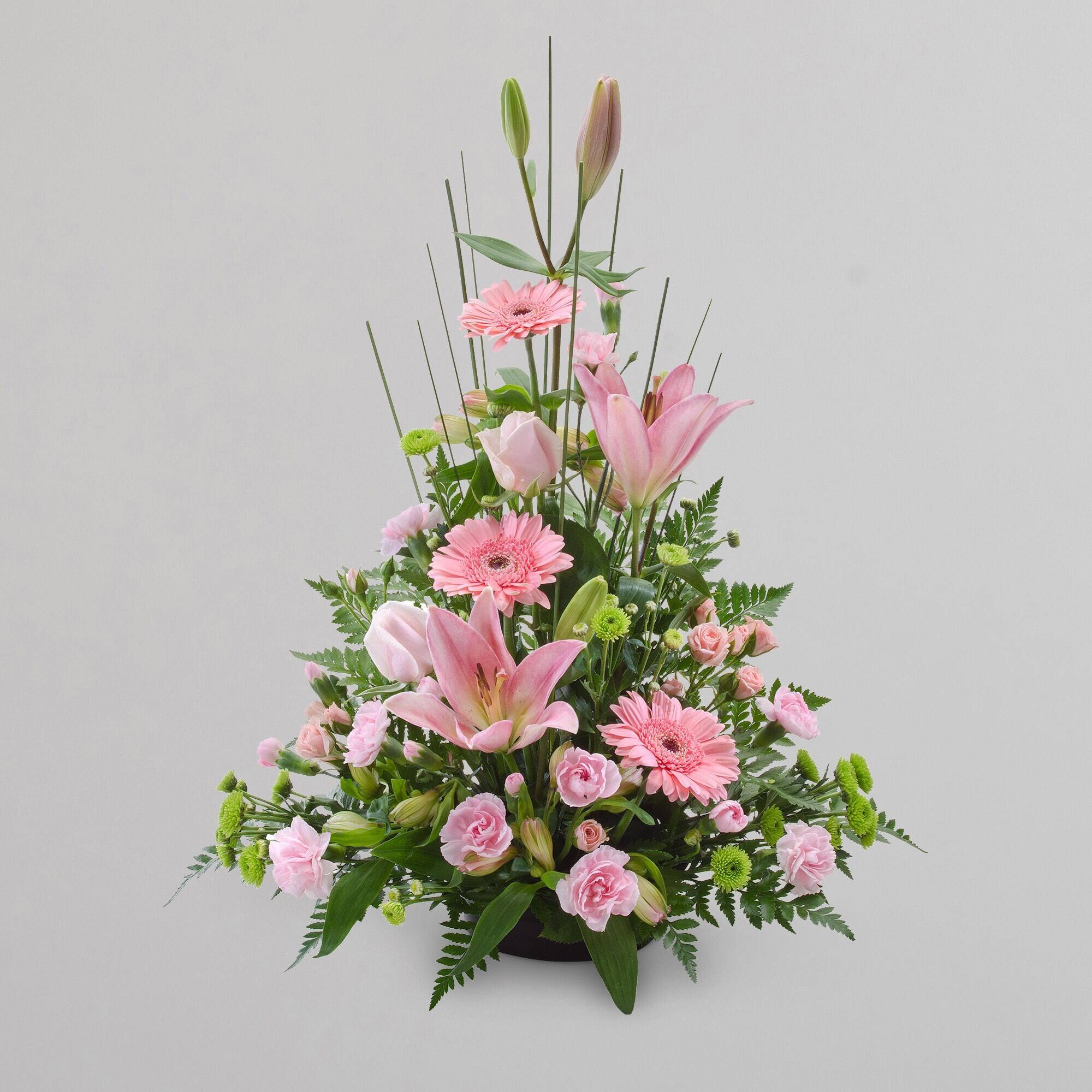 flower arrangement, pink flowers, lilies, gerbera, green foliage, flower arrangement, pink flowers, lily, gerbera, roses