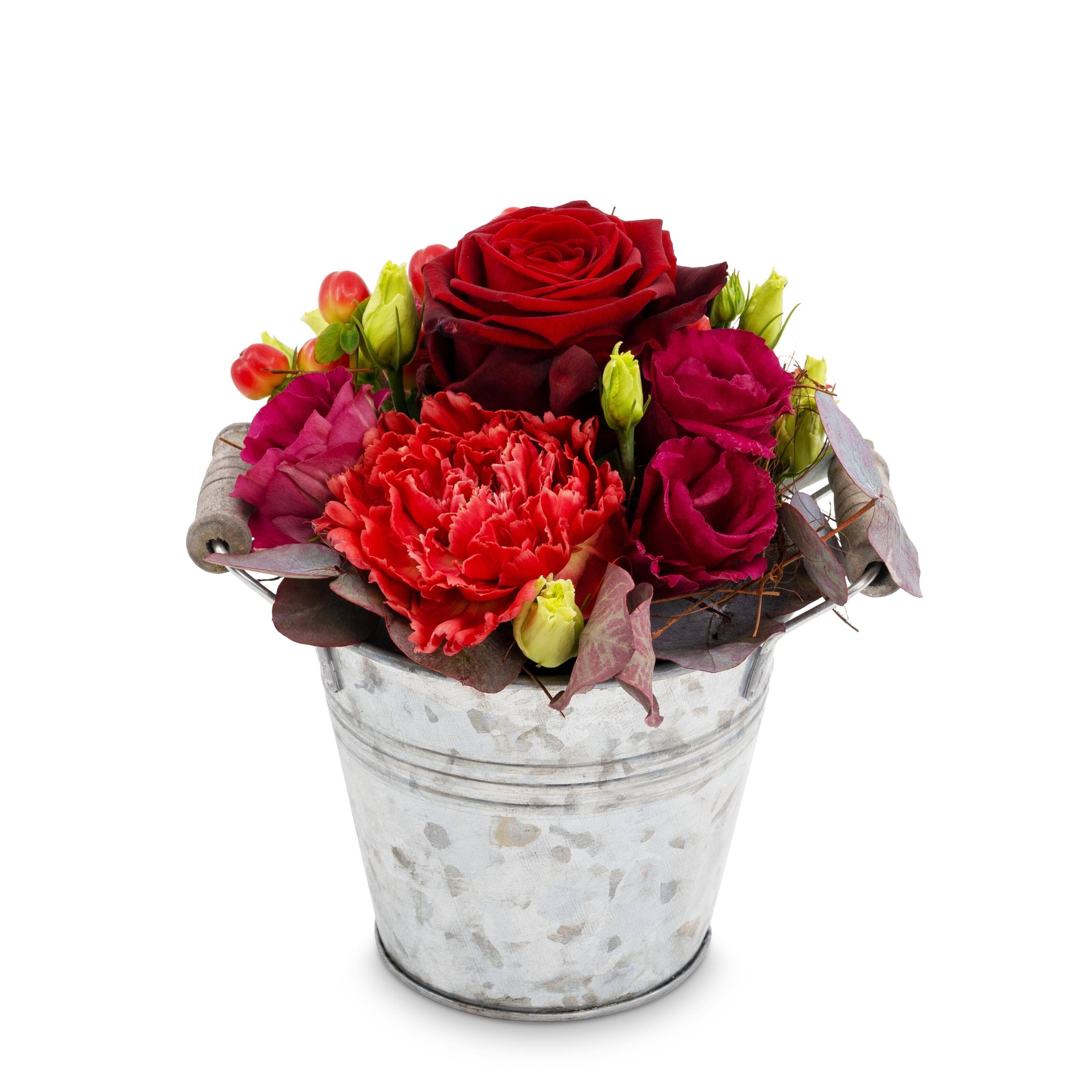 Blumenstrauß, Rosenstrauß, roter Strauß, Metallkübel, Anordnung, blume, strauß, rosen, arrangement, eimer, Blumenstrauß, Blumen, Rose, Rot, Metall-Eimer, Blume, Blumenstrauß, rote Rose, Metallkübel, Anordnung, blume, blumenstrauß, rose, rot, blüten