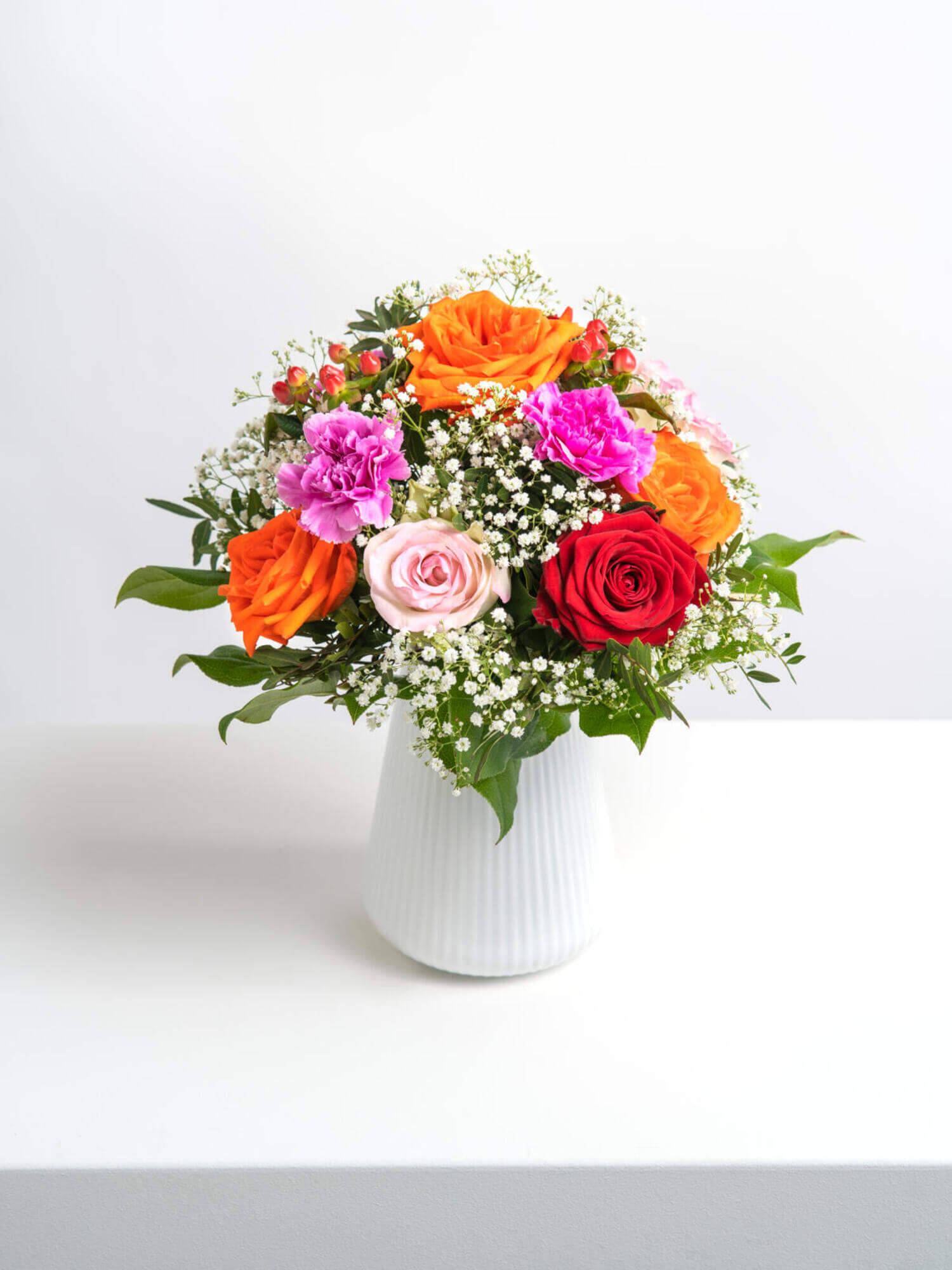 flower bouquet, rose bouquet, mixed flowers, white vase, orchid?